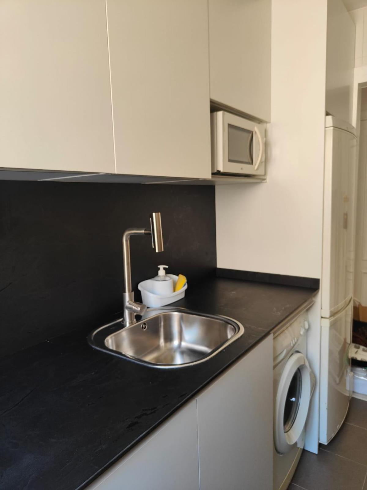 Reformado Parking Gratis Santa Justa Appartement